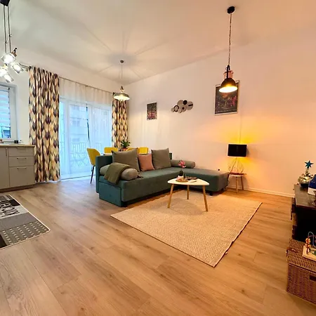 The Happy Coresi Apartment