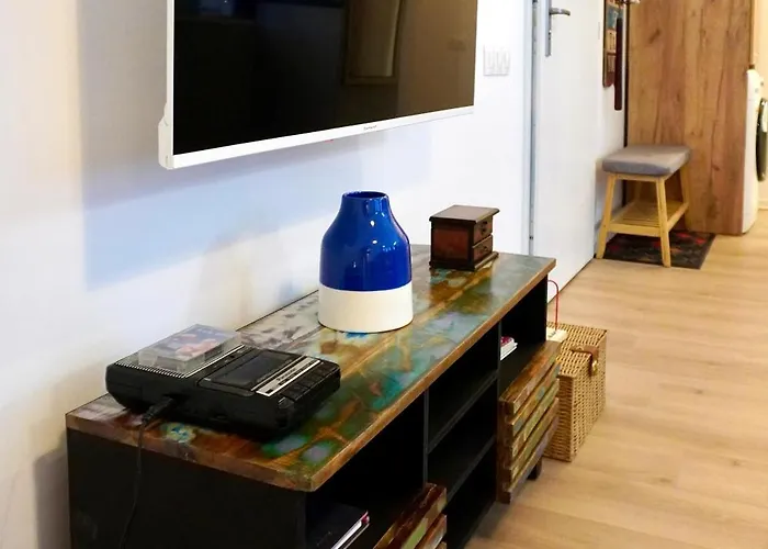 The Happy Coresi * Μπρασόβ